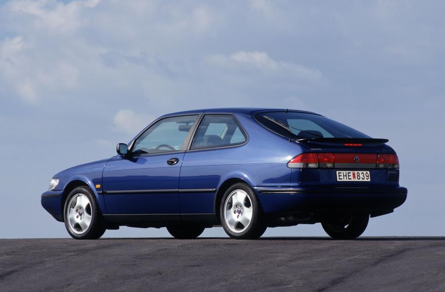  Saab 900 SE Turbo Coupe 1993 года  (фото 10 из 29)